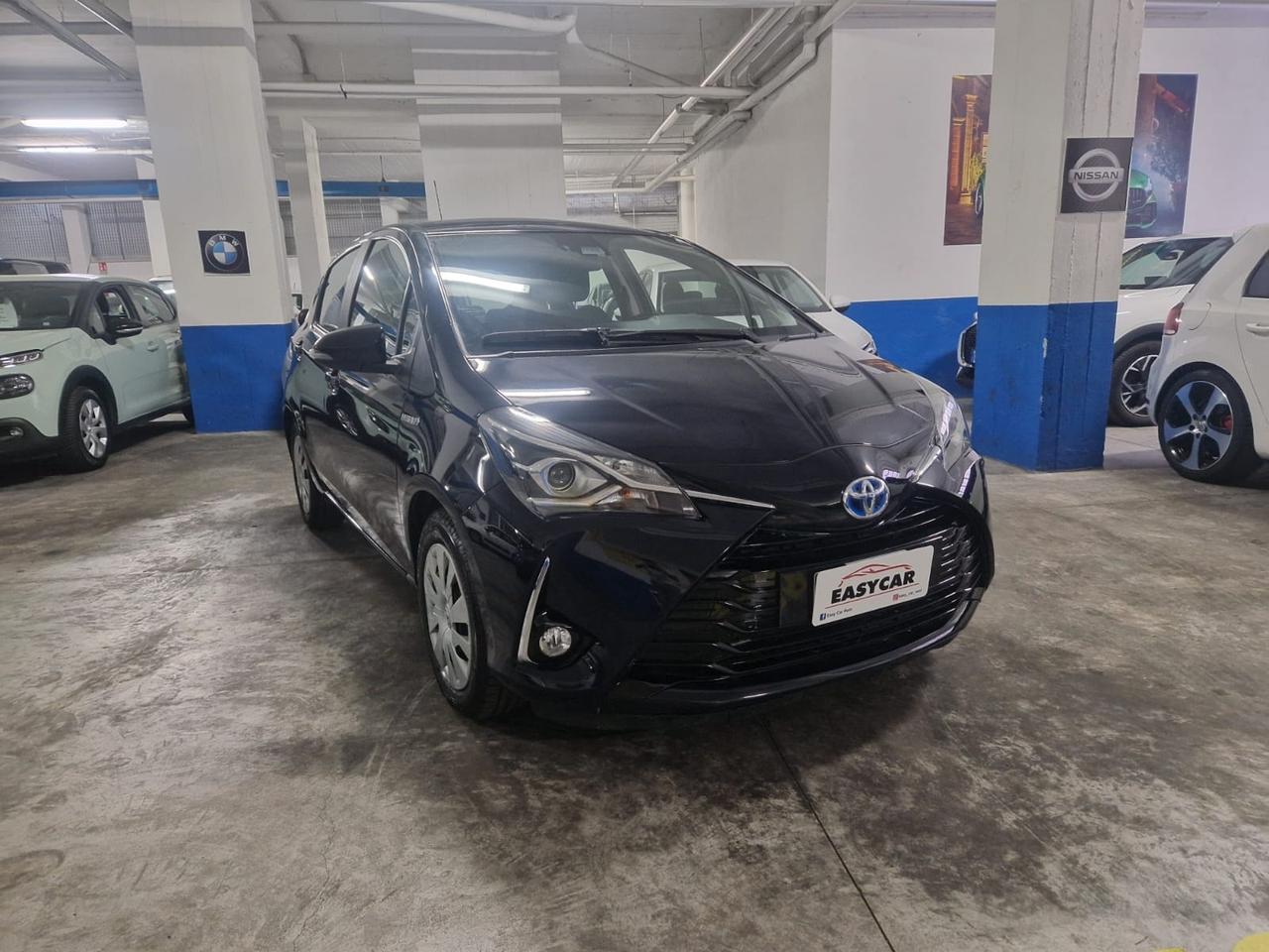 Toyota Yaris 1.5 Hybrid 5 porte Cool