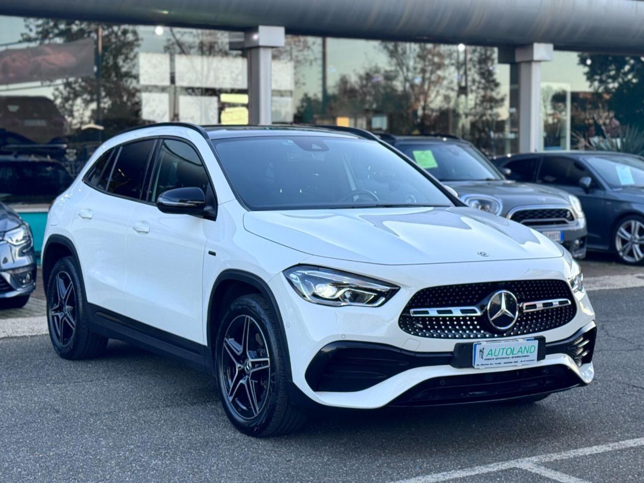 MERCEDES-BENZ GLA 250 e hybrid Sport Plug-In Hybrid218CV Tetto Panorama