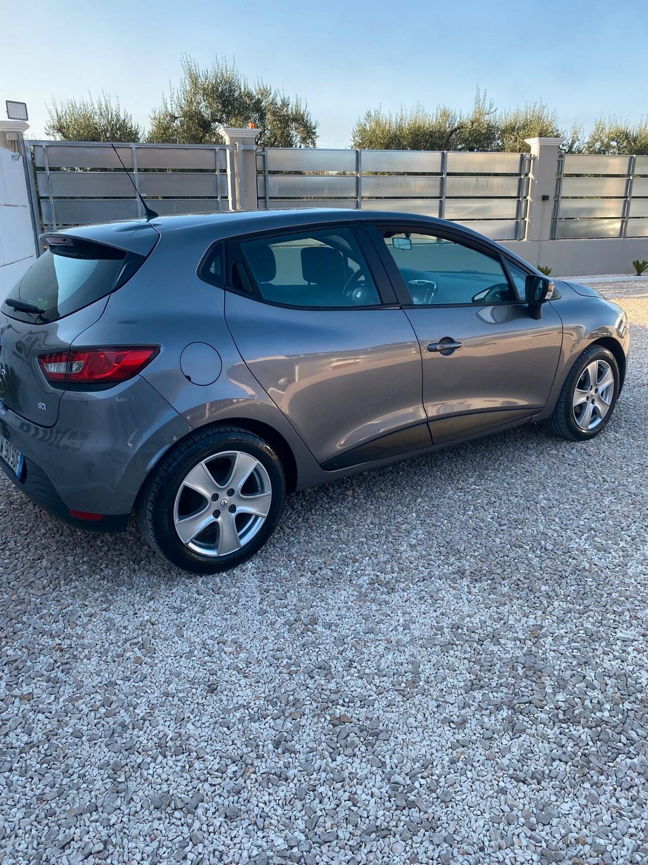 Renault Clio 1.5 dCi 8V 75CV 5 porte Live