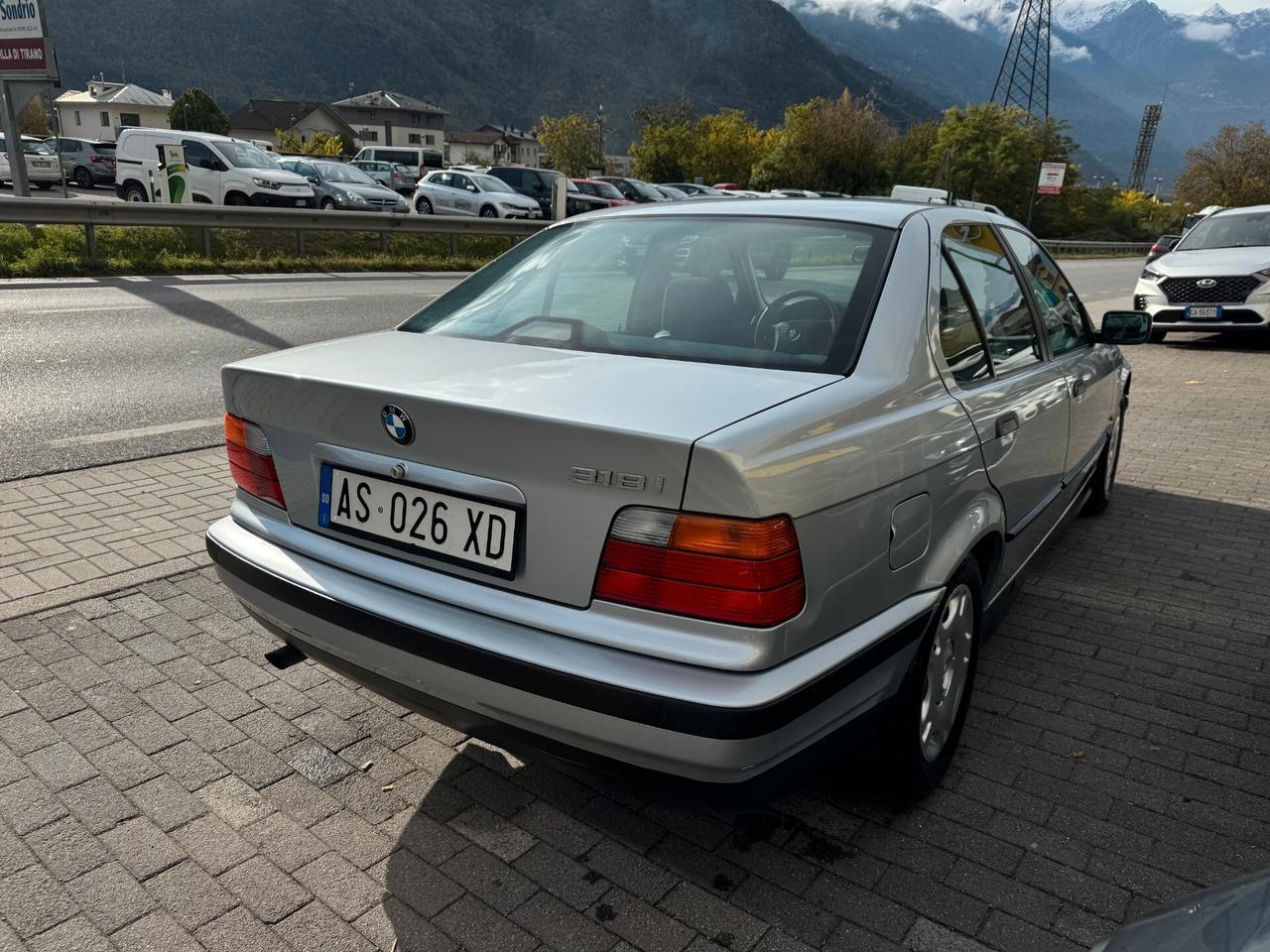 BME 318i Serie 3 E36 UNICOPROPRIETARIO MANUALE