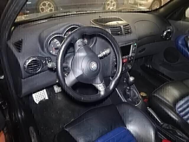 Alfa Romeo 147 gta 3.2 v6