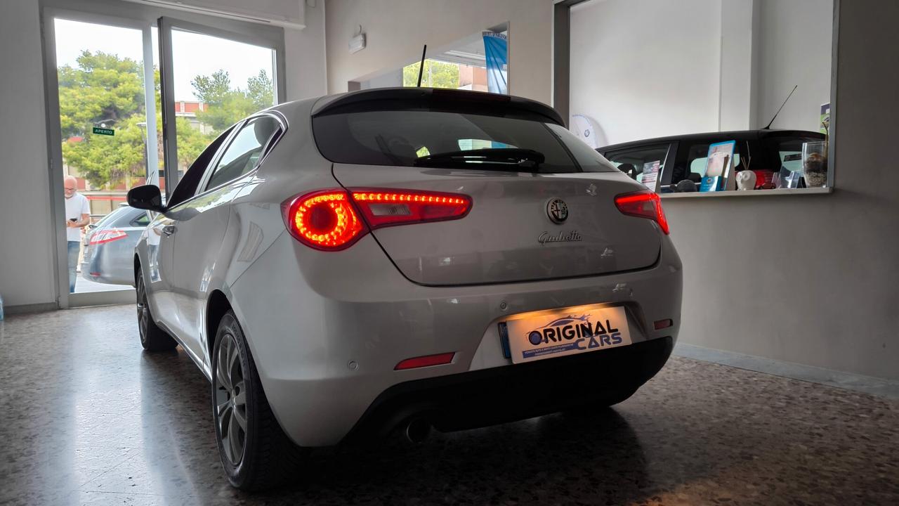 Alfa Romeo Giulietta 1.6 JTDm-2 105 CV Progression