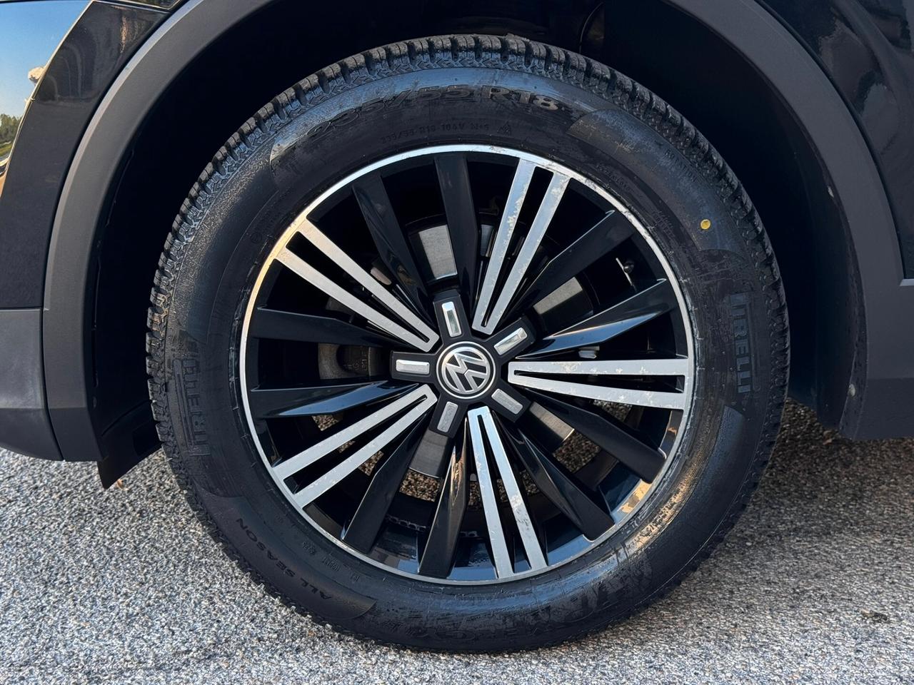 Volkswagen Tiguan 2.0 TDI SCR DSG 4MOTION Executive BMT