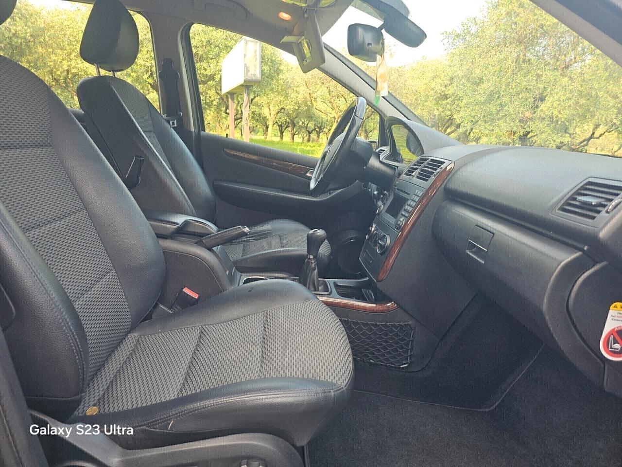 Mercedes-benz A 150 OK PER NEOPATENTATI BEN/GPL VALIDO FINO AL 2031