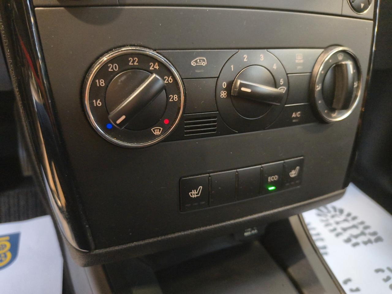 Mercedes-benz A 160 56.000km Coupé Special Edition