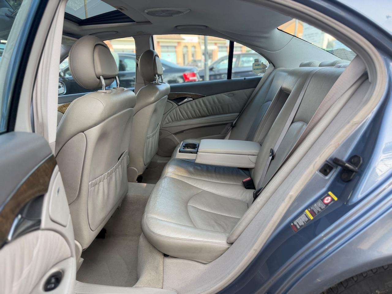 Mercedes-benz E 220 CDI cat Avantgarde Automatico