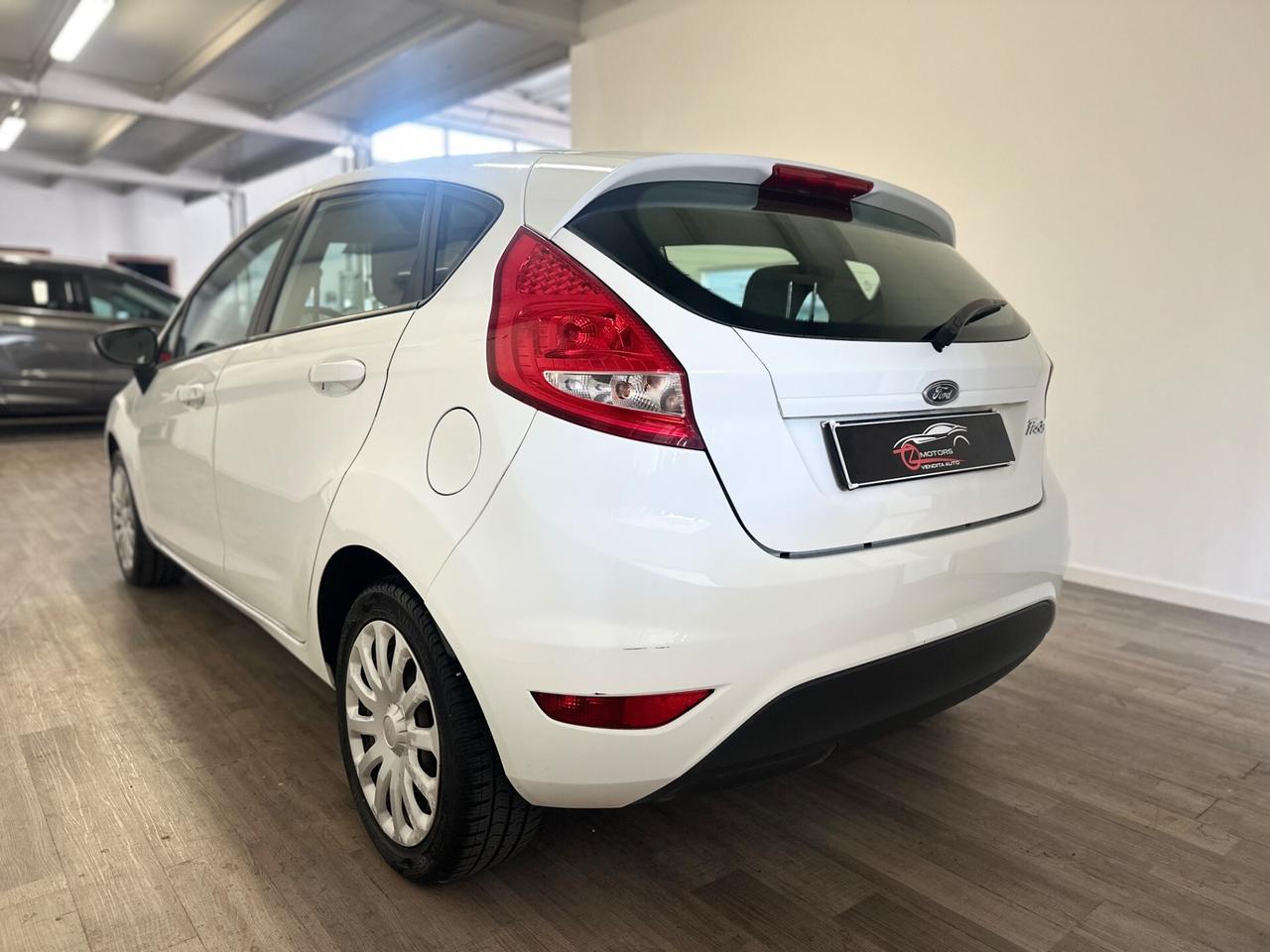 Ford Fiesta 1.2 82 CV 5 porte Titanium NEOPATENTATI