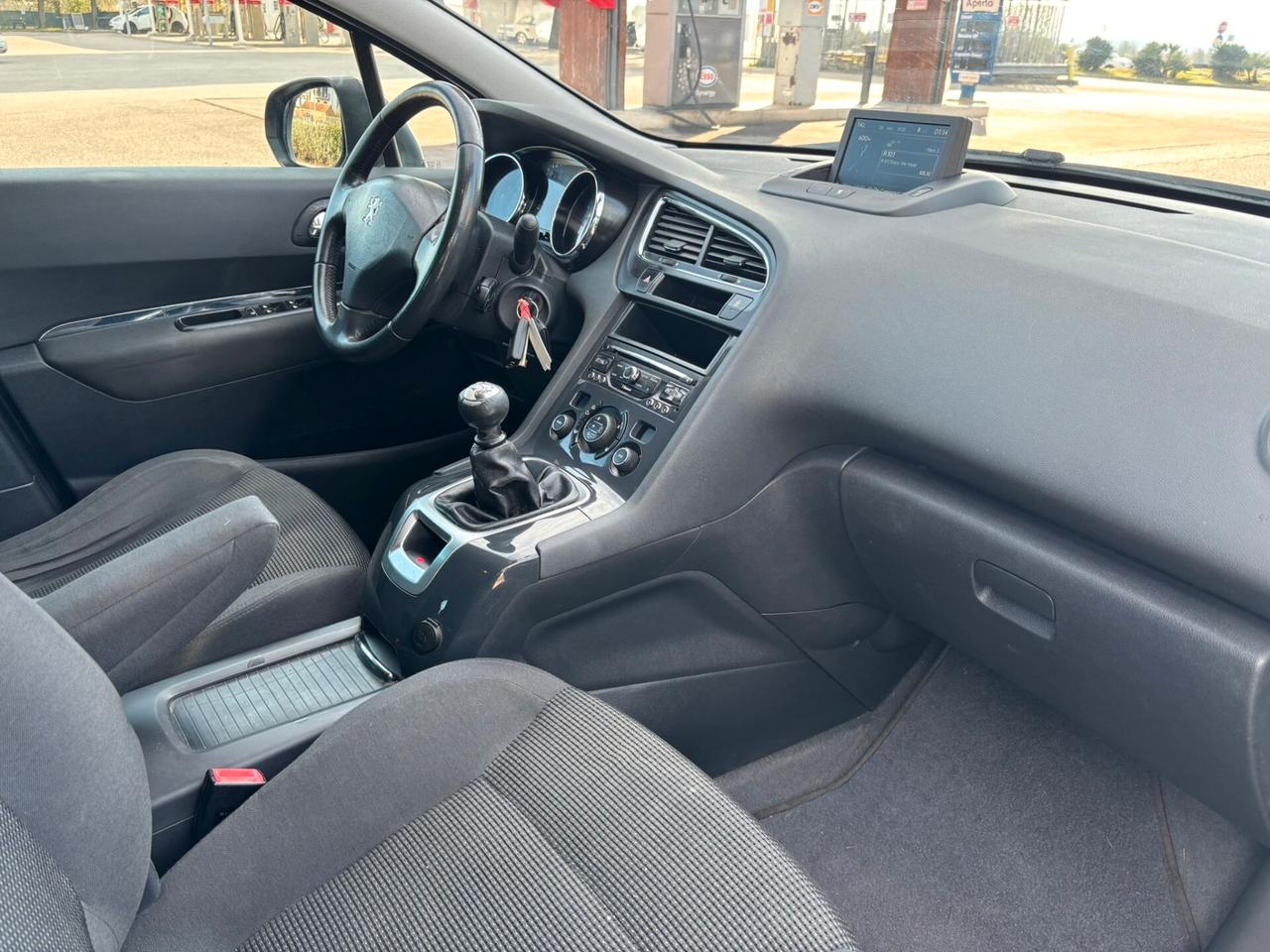 Peugeot 5008 BlueHDi 120 S&S Business 7 Posti