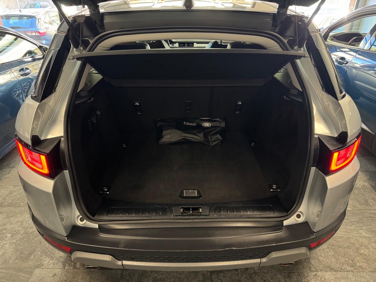 Range Rover Evoque 2.0 TD4 150 CV HSE Finanziabile