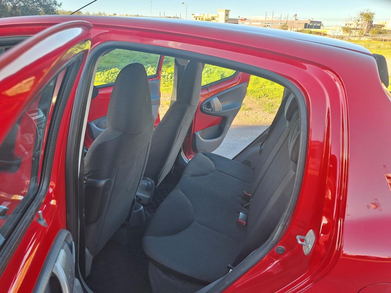 Toyota Aygo 1.0 5 porte 112000 km 2009