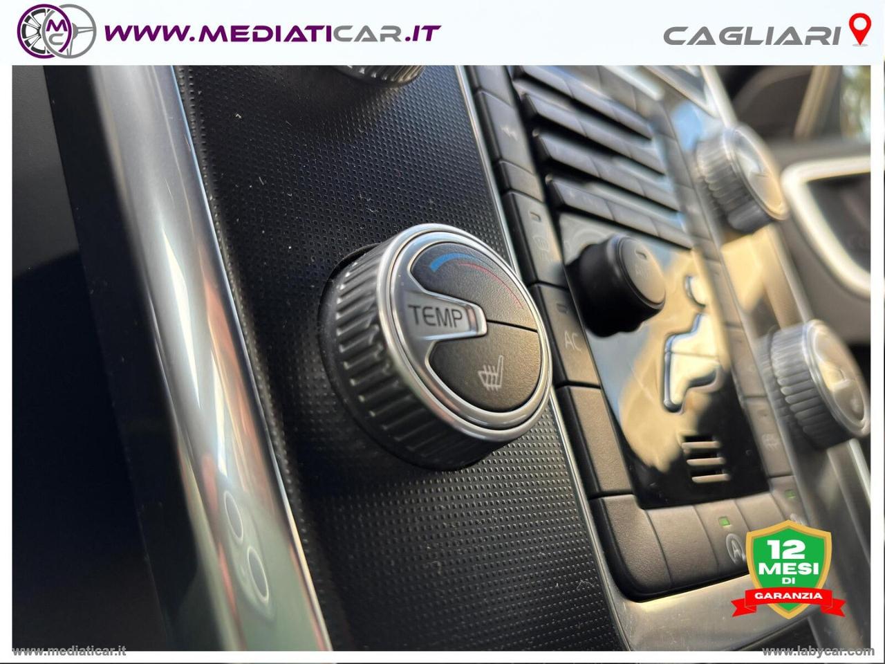 VOLVO XC60 D4 Geartronic R-design N1