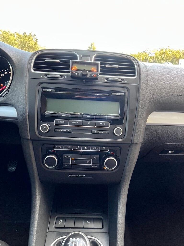 Volkswagen Golf 1.6 TDI DPF 5p. Highline