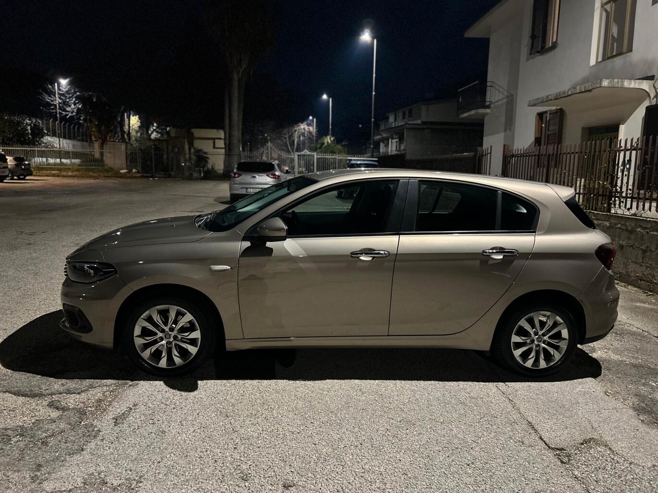 Fiat Tipo 1.3 Mjt S&S 5 porte Business