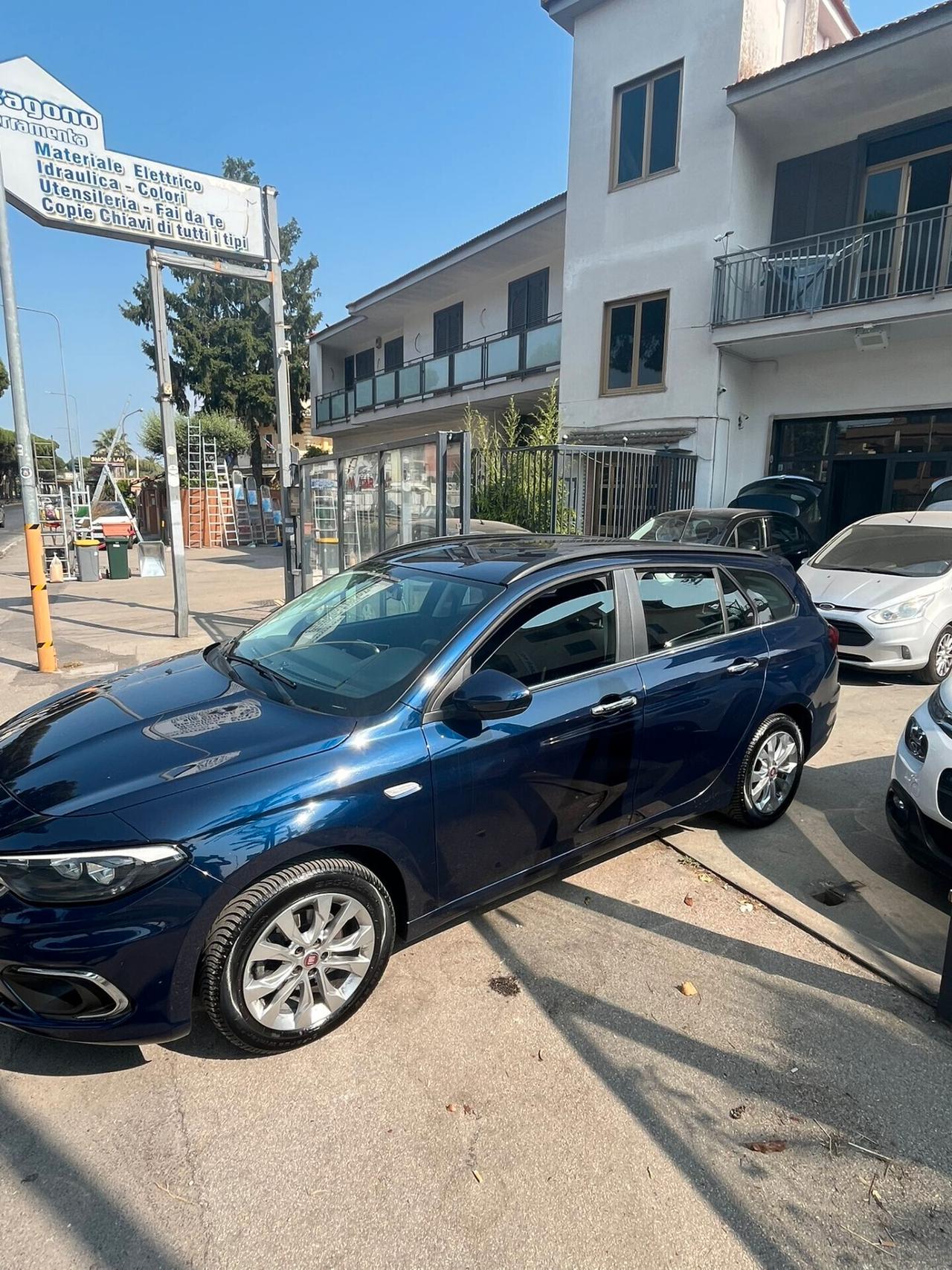 Fiat Tipo 1.6 Mjt S&S DCT SW Lounge