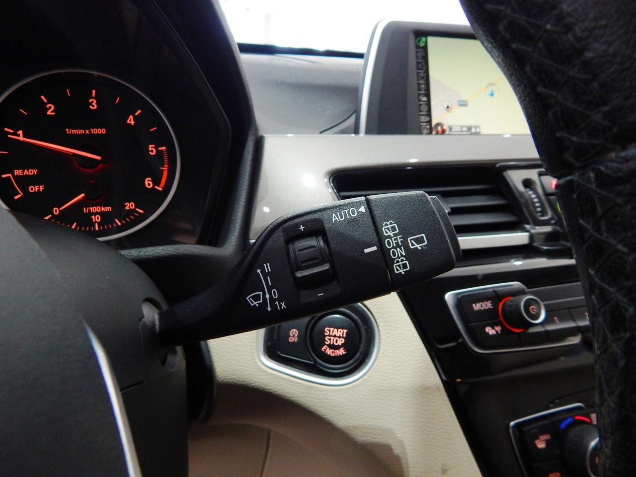 BMW X1 xdrive20d xLine Aut. TETTO-NAVI-PELLE-PARK-XENON