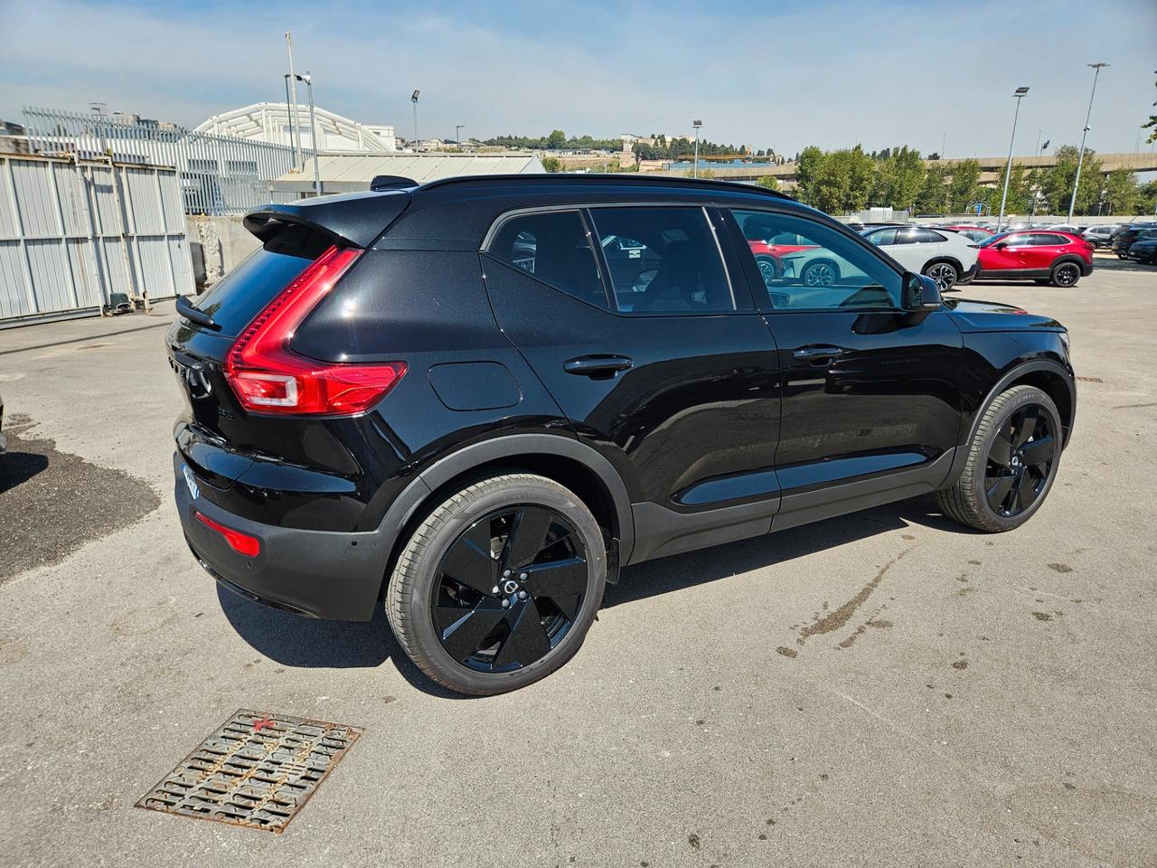 Volvo XC40 B3 Plus Black Edition auto
