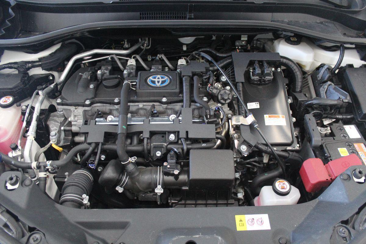 TOYOTA - C-HR - 1.8 Hybrid E-CVT Active