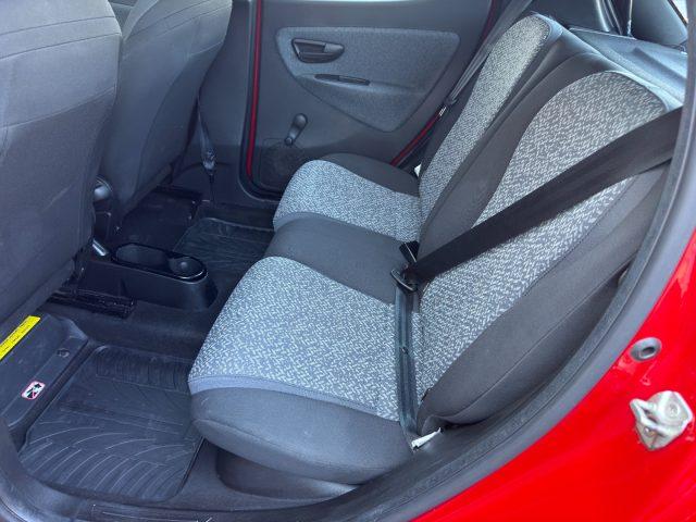 LANCIA Ypsilon 1.0 FireFly 5 porte S&S Hybrid Ecochic Silver
