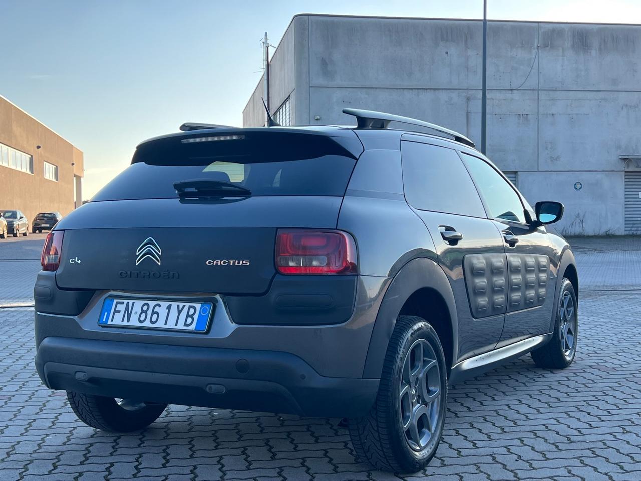 Citroen C4 Cactus PureTech 82 S&S ETG Shine