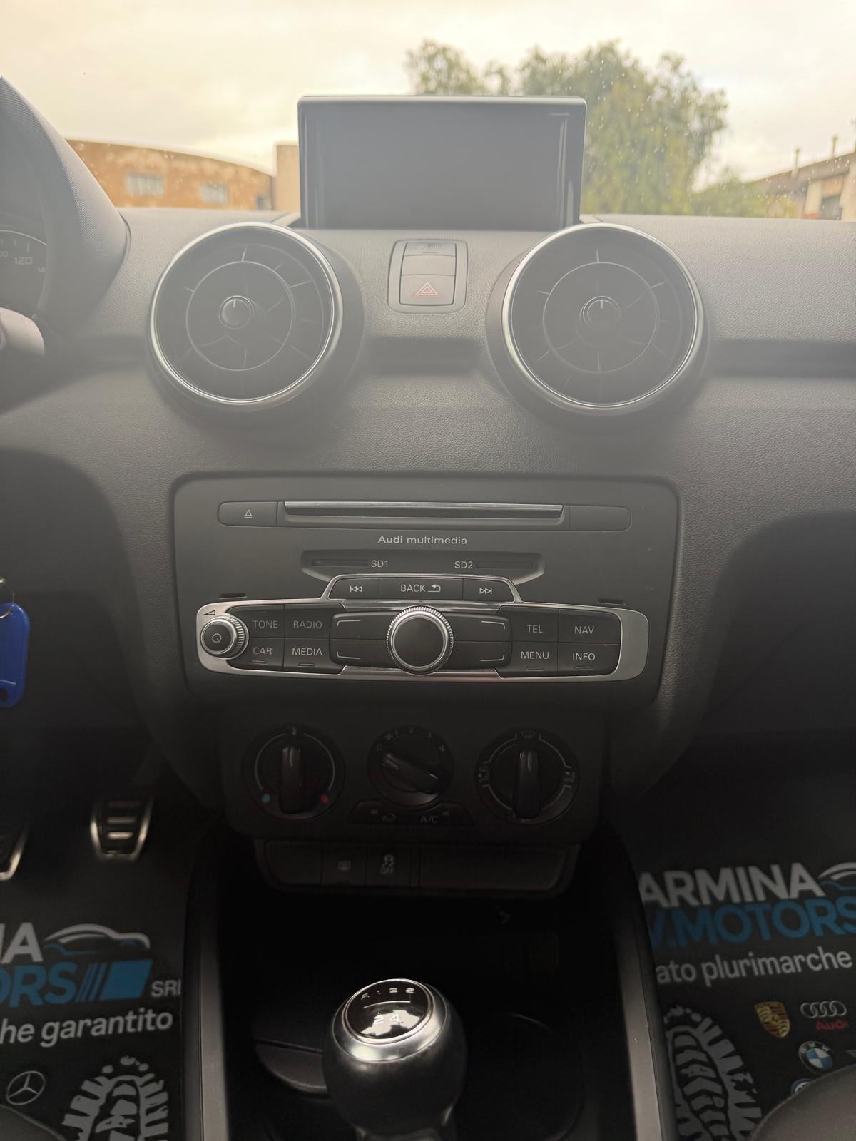 Audi A1 116CV BICOLORE