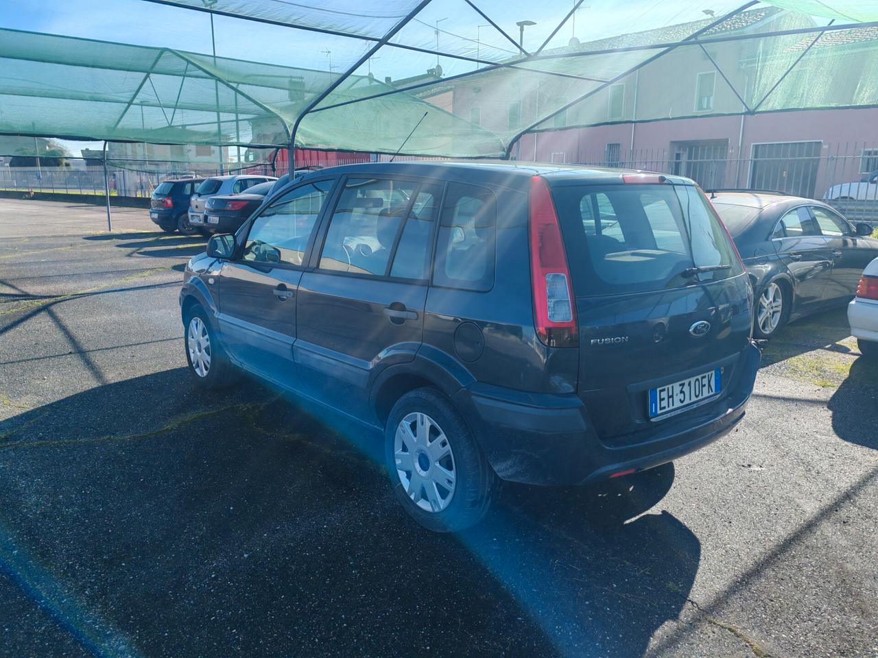 Ford Fusion 1.4 16V 5p.