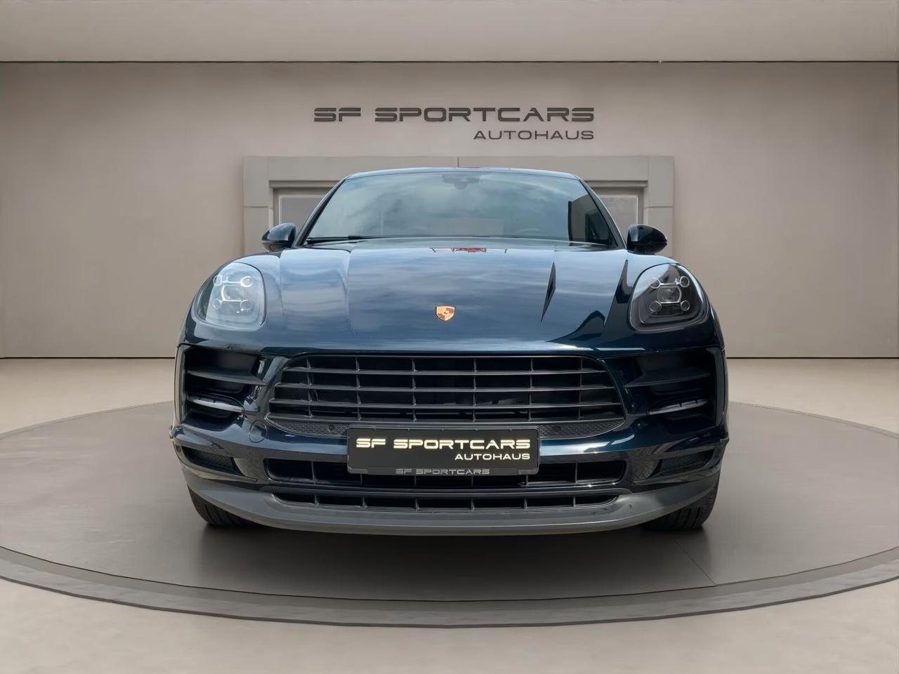 Porsche Macan 2.0 AUTO-NAVI-TETTO