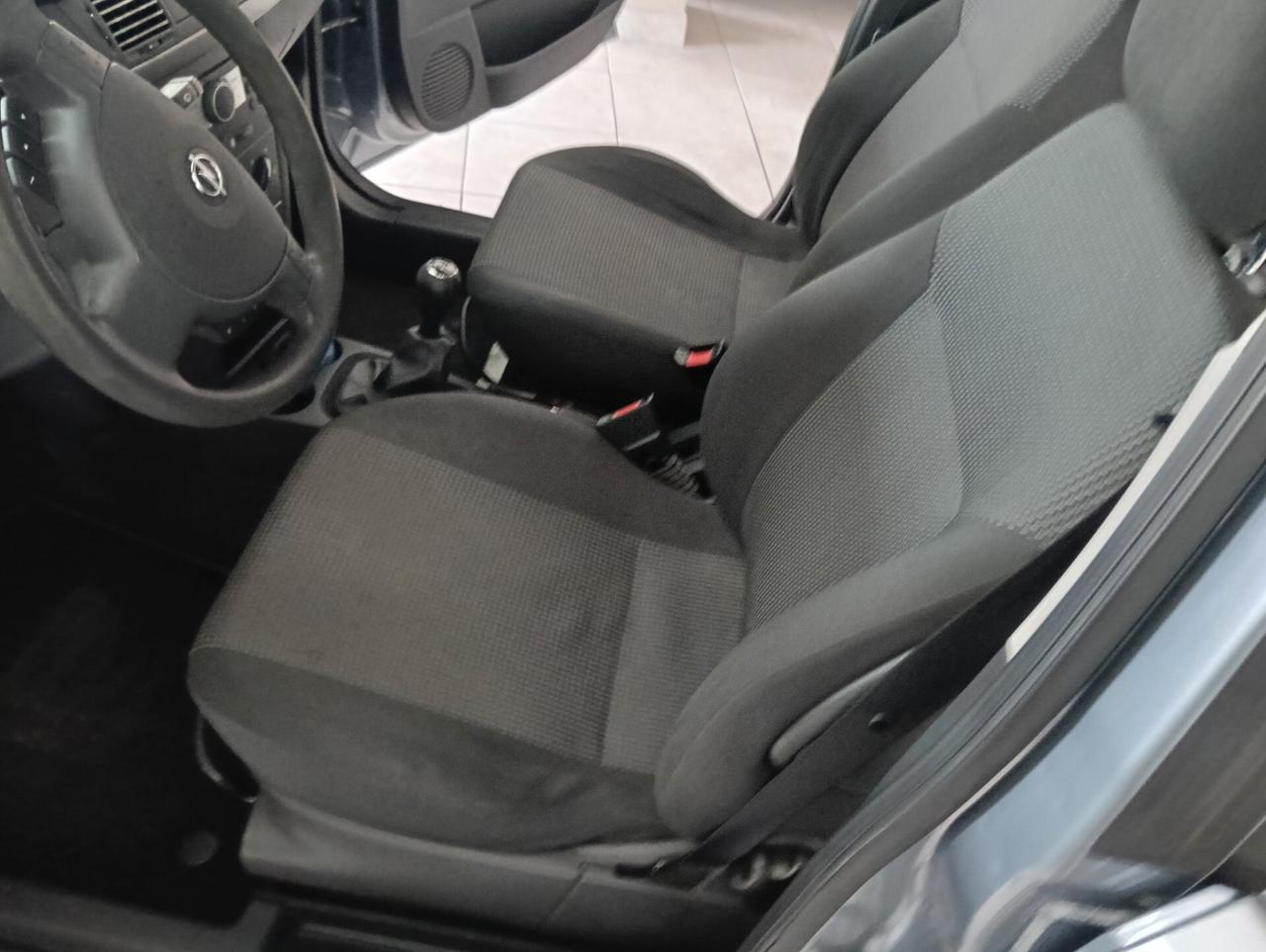 Opel Meriva 1.4 16V GPL-TECH Club