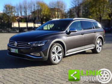 VOLKSWAGEN Passat Alltrack 2.0 BiTDI 4Motion DSG 240CV Garantita