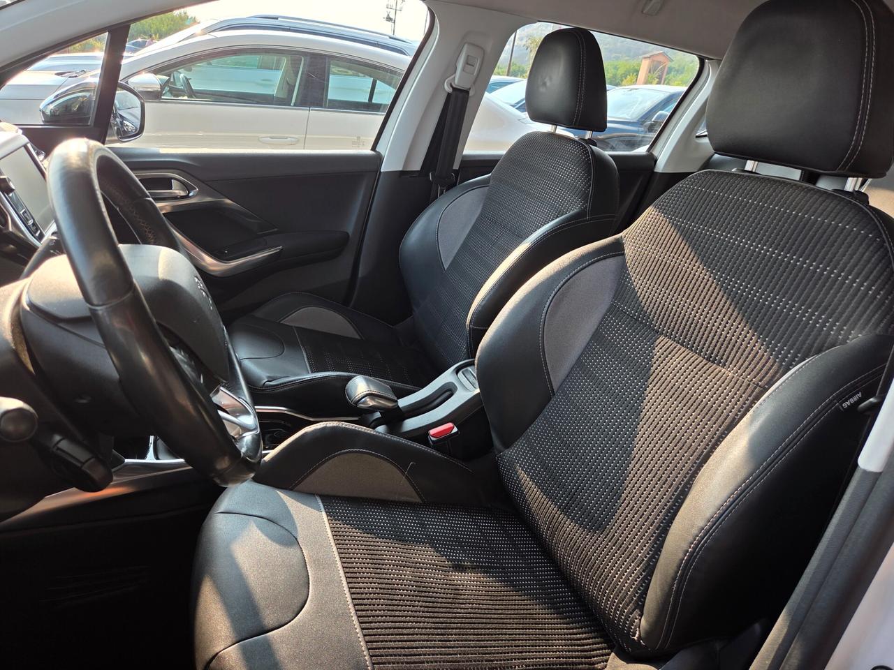 Peugeot 2008 1.6 e-HDi 115 CV Stop&Start Allure