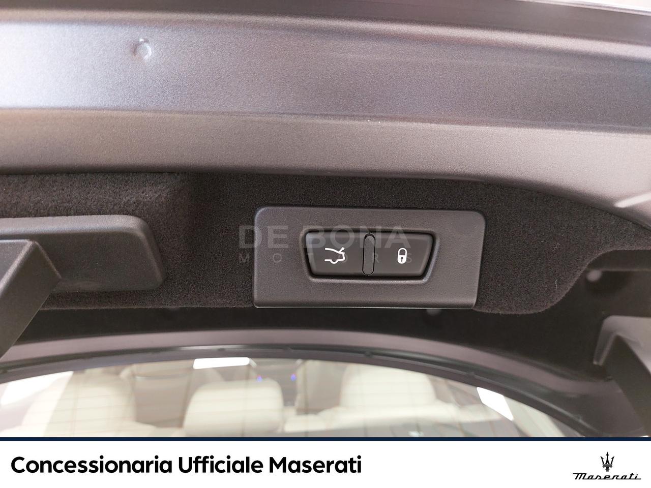Maserati Ghibli 3.0 v6 ds gransport 250cv auto my19