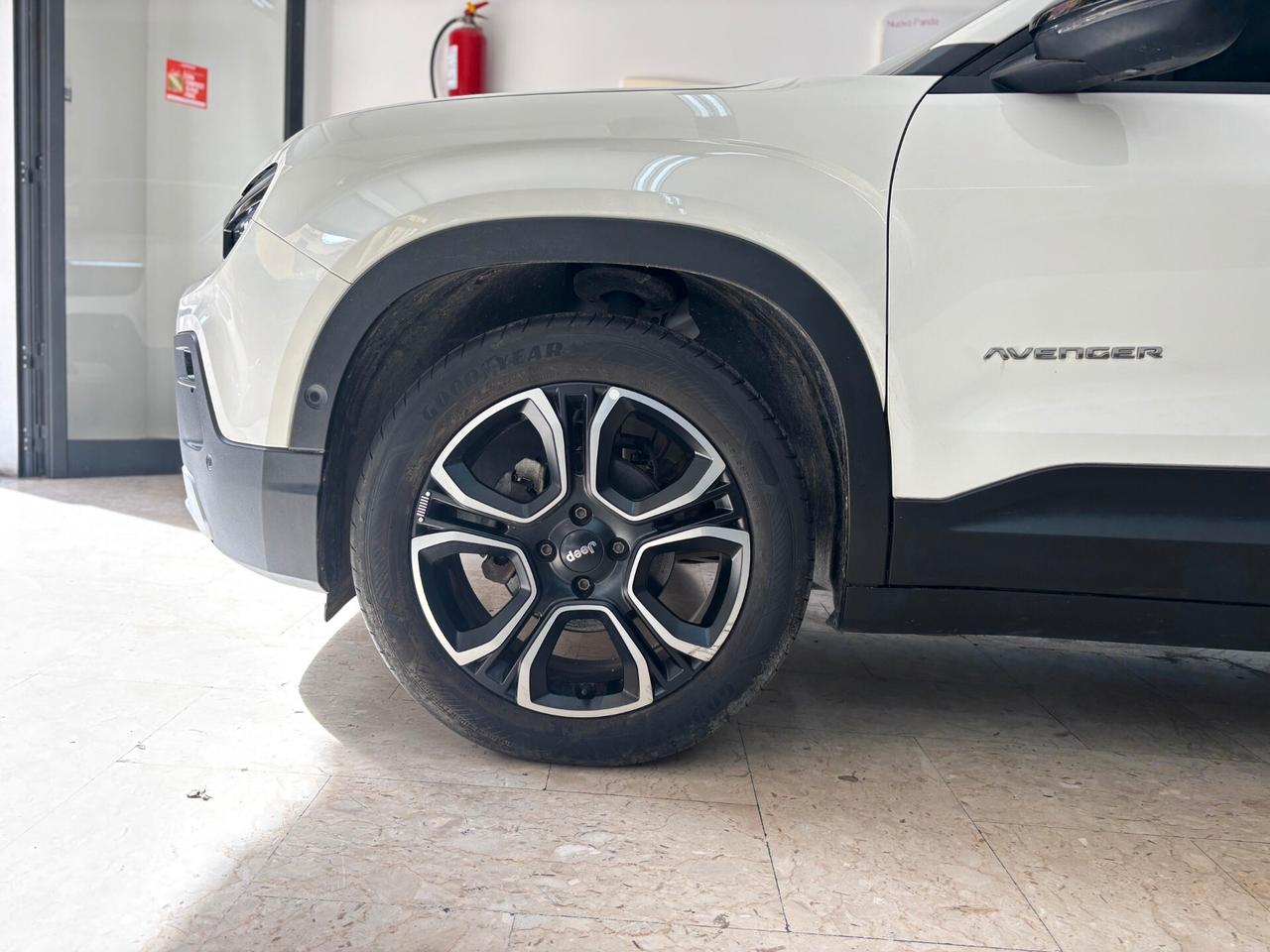 Jeep Avenger 1.2 Turbo 100 CV Summit Plus