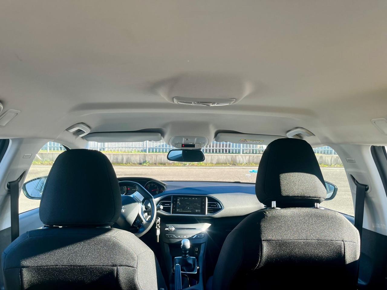 Peugeot 308 BlueHDi 150cv 2015 139.000km euro6 per neopatentati
