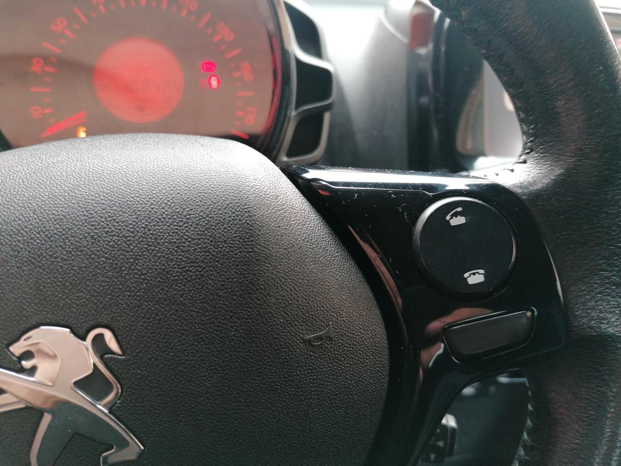 Peugeot 108 PureTech vvti (cabrio)