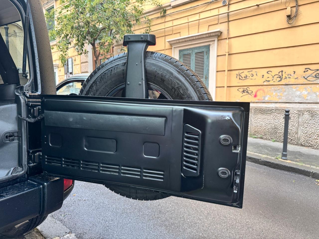 Jeep Wrangler Unlimited 2.8 CRD Automatica
