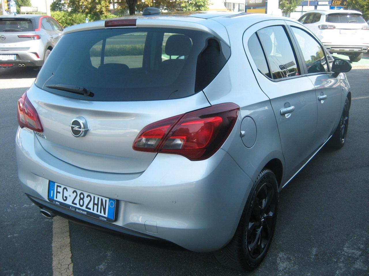 Opel Corsa 1.4 90CV GPL Tech Coupé b-Color