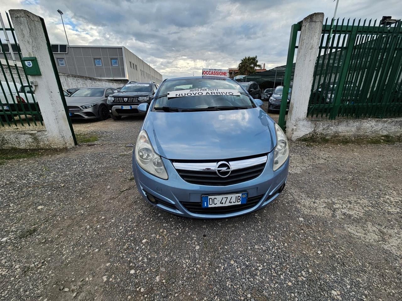 Opel Corsa 1.3 16V CDTI 5 porte Neopatentati