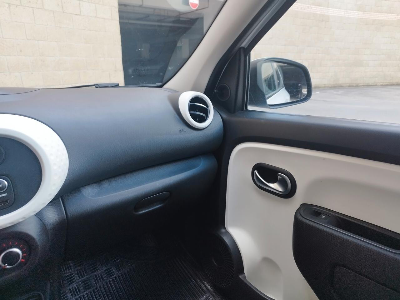 Renault Twingo 1.0 SCE 75 LIMITED