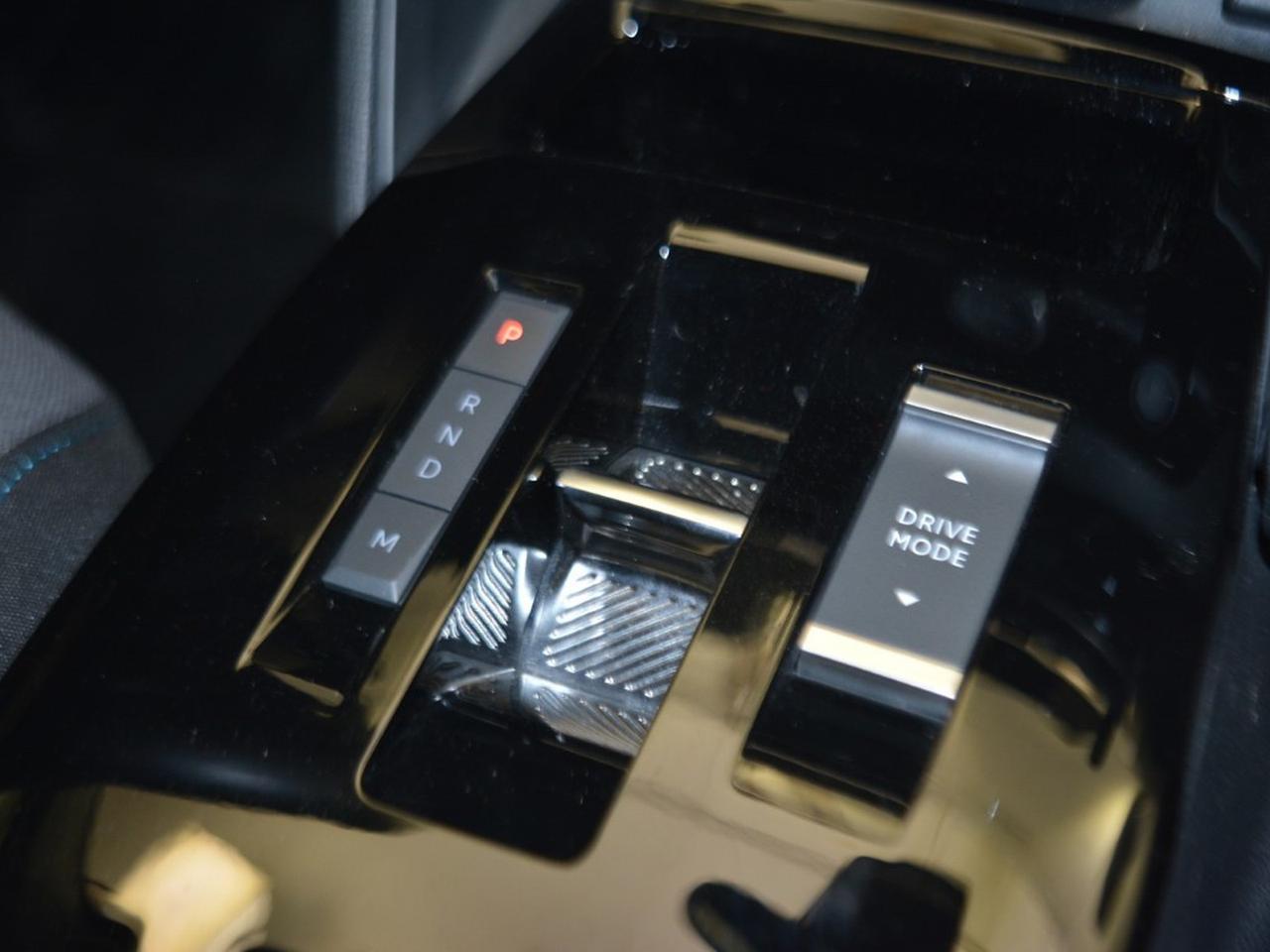 Citroen C4 X 1.2 puretech max eat8 s&s