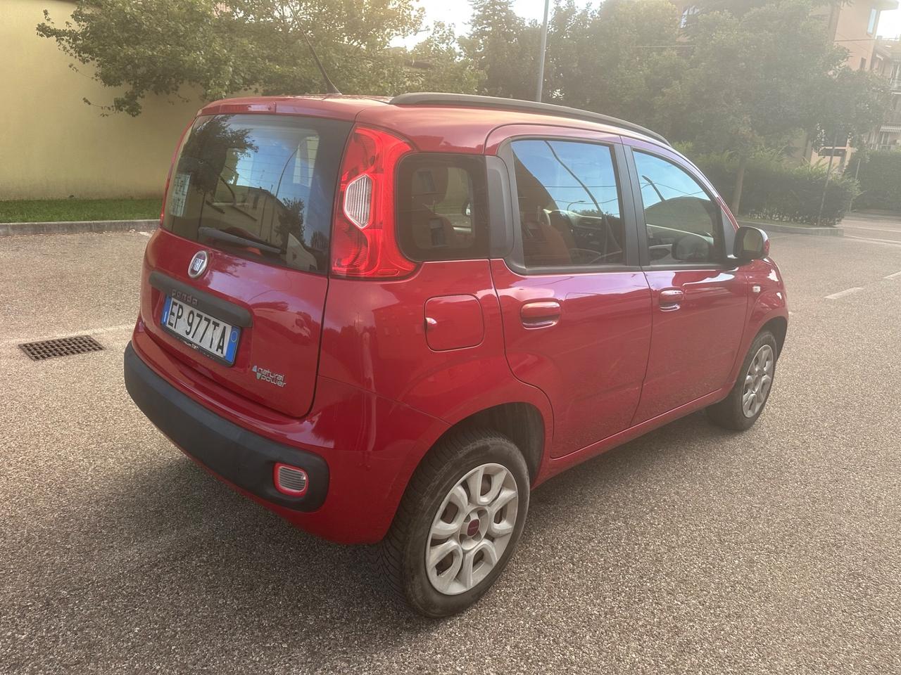 Fiat Panda 0.9 TwinAir Turbo Natural Power Lounge