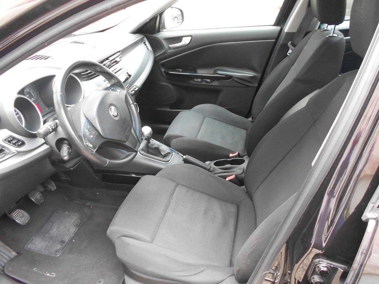 Alfa Romeo Giulietta 1.6 JTDm-2 105 CV Distinctive