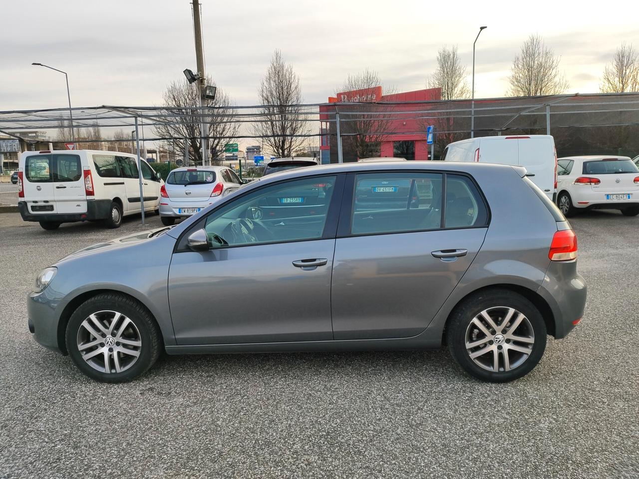 Volkswagen Golf 1.6 5p. Comfortline