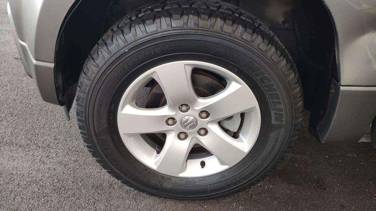 Suzuki Grand Vitara 1.9 DDiS 5 porte