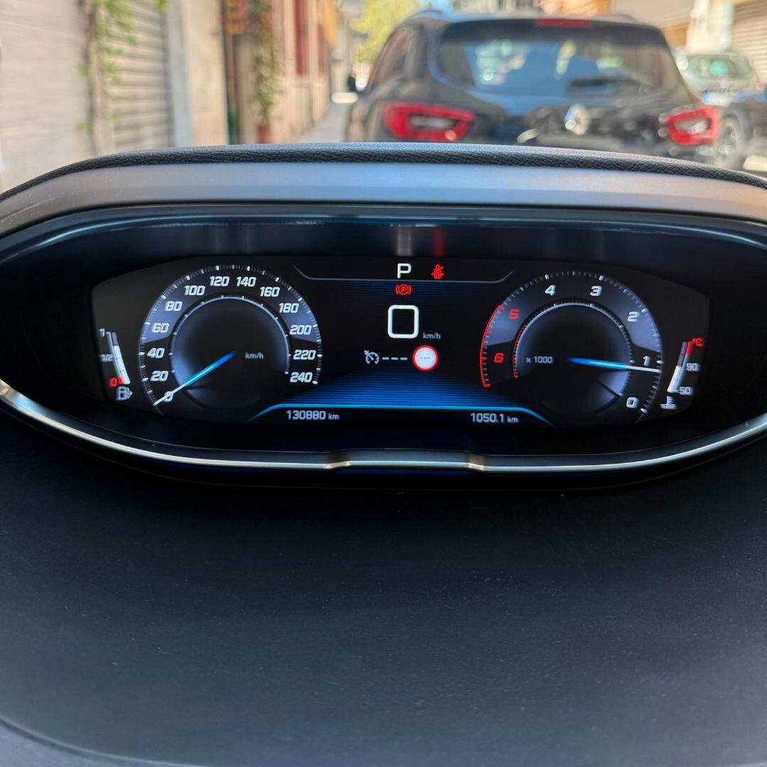 Peugeot 5008 BlueHDi 130cv Allure 7 posti