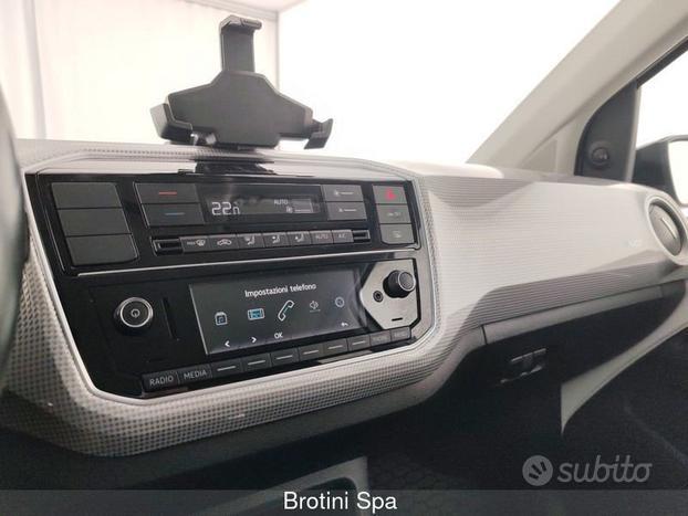 Volkswagen e-up! 82 CV