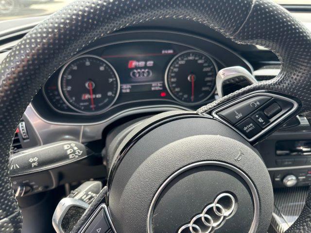 AUDI RS6 Avant 4.0 TFSI quattro tiptronic performance
