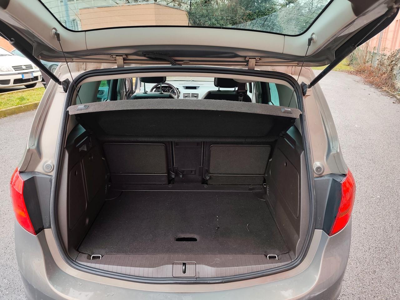 Opel Meriva 1.4 Benz turbo euro 5A neopatentati