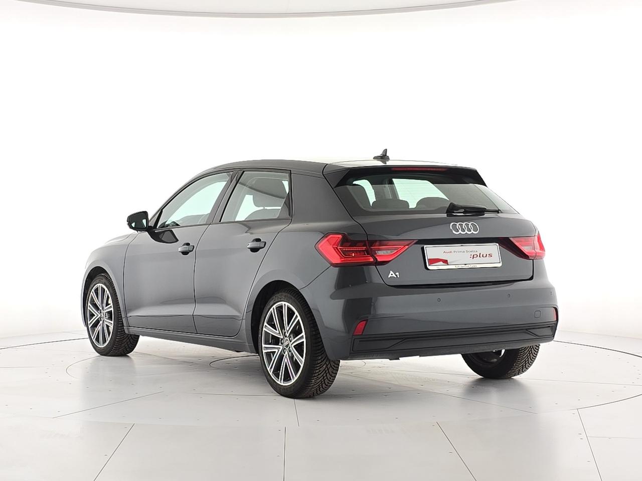 Audi A1 sportback 30 1.0 tfsi admired 110cv s-tronic
