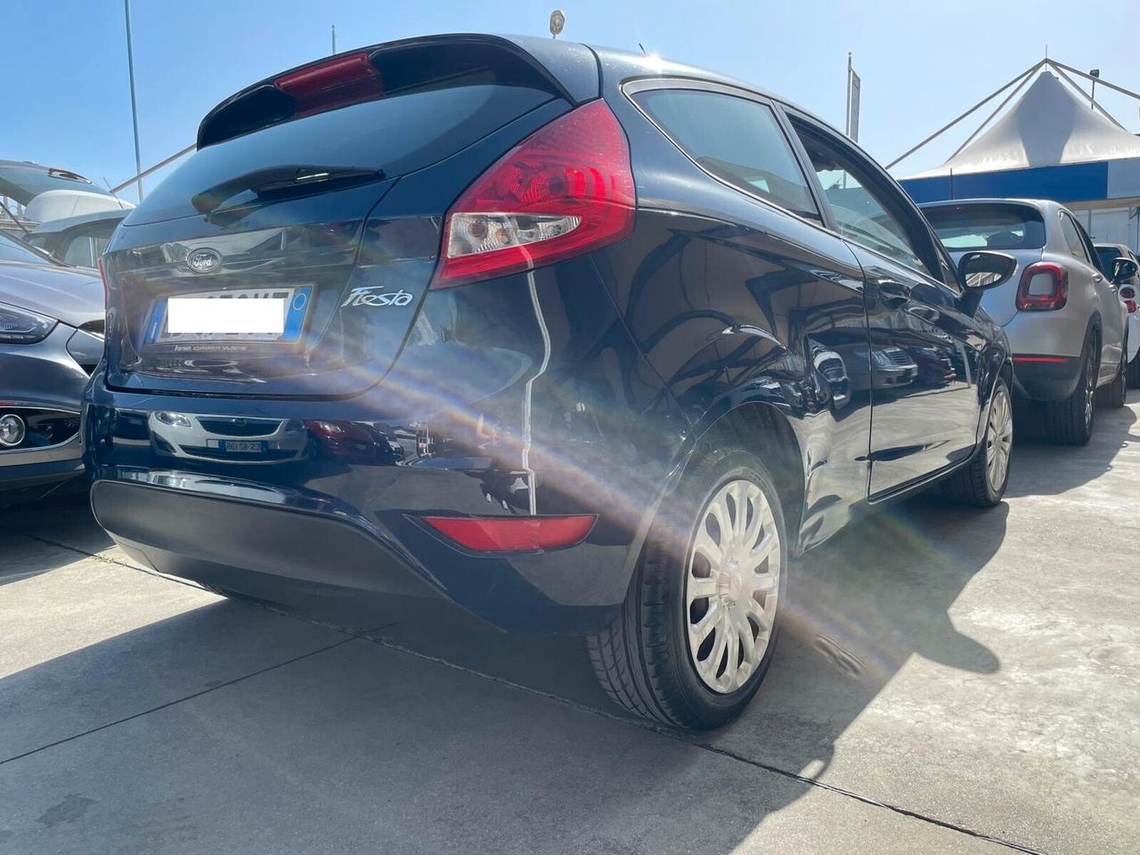 FORD FIESTA 1.4 BENZGPL
