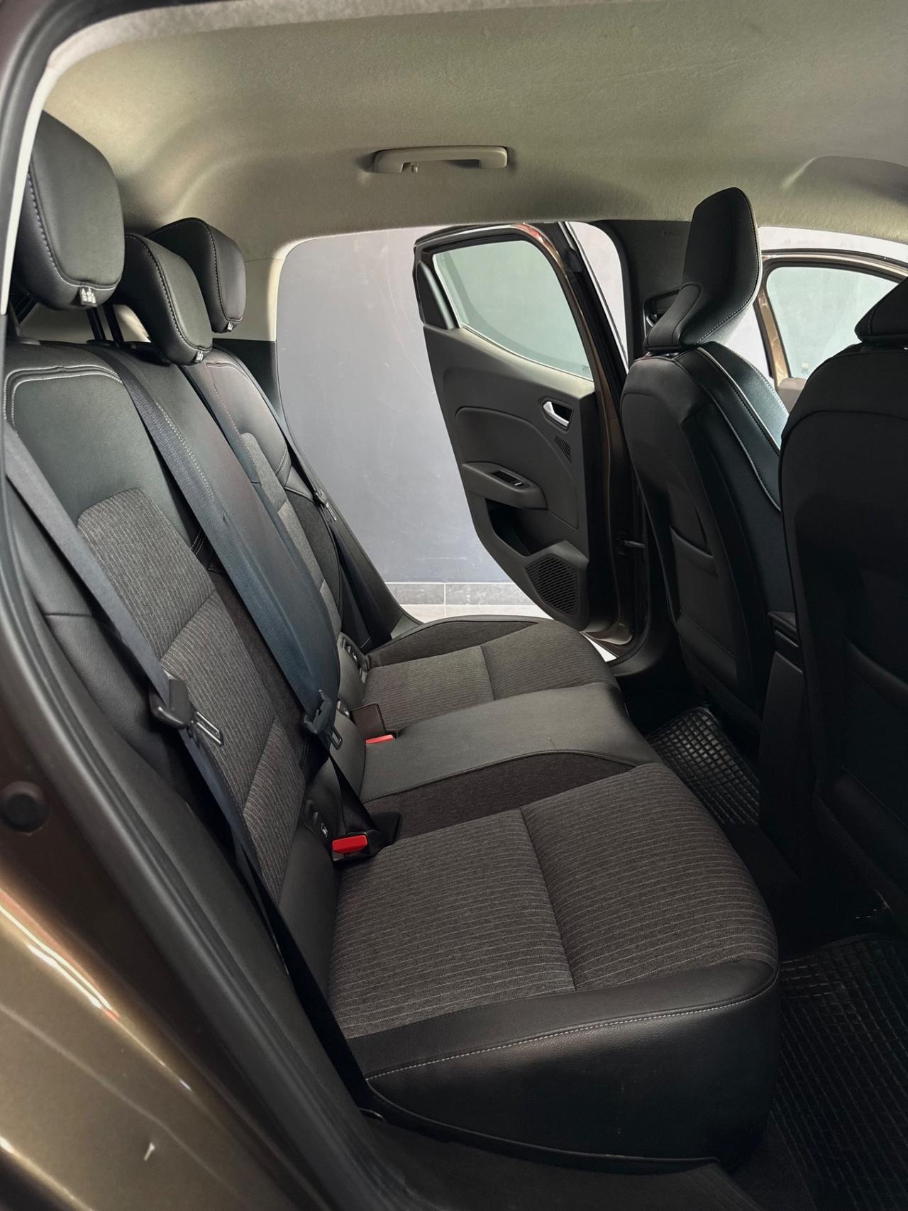 Renault Clio 1.0 SCe 75 CV Intens 2020 FULL