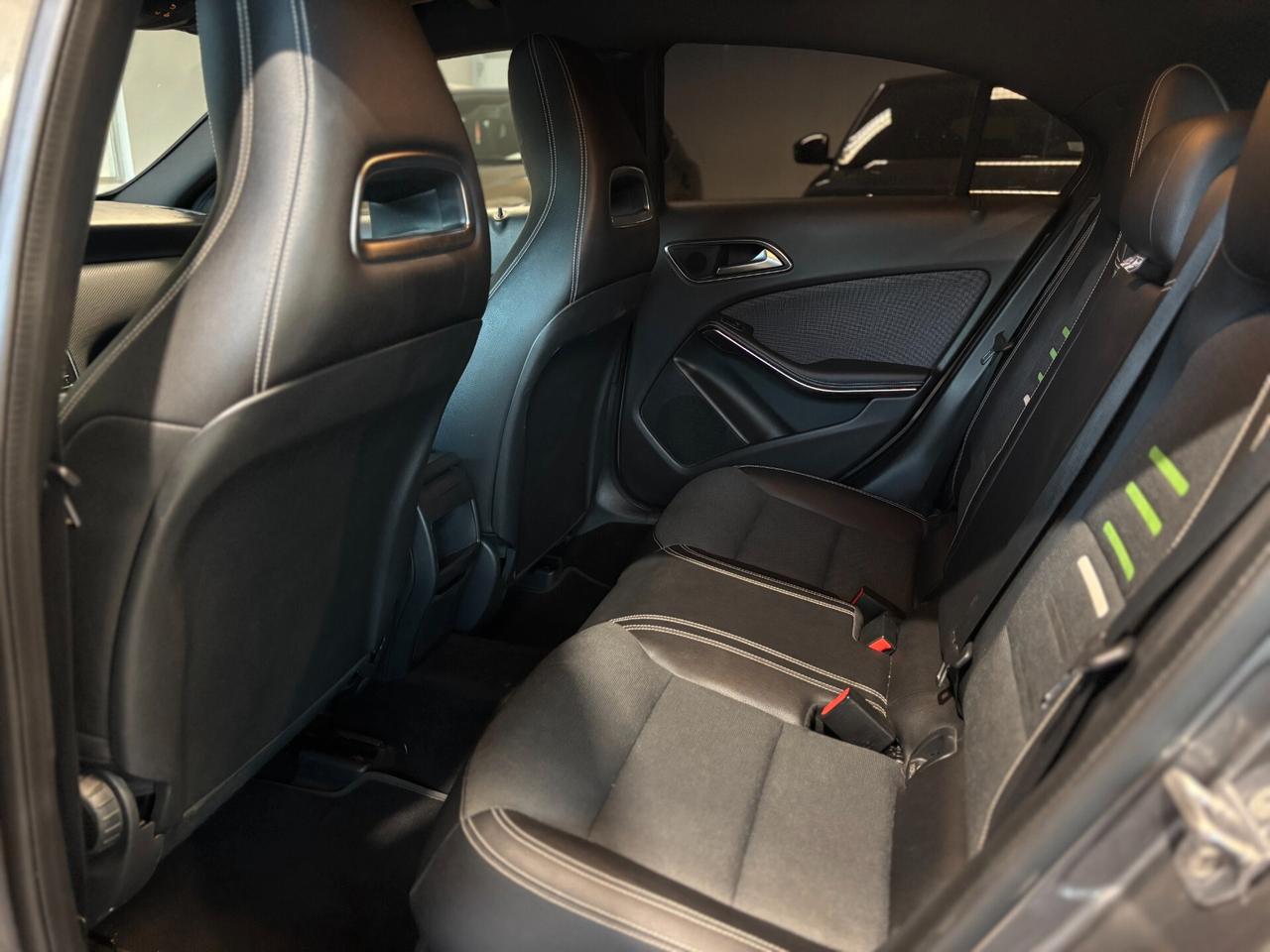 Mercedes-Benz A 160 Premium auto *PER NEOPATENTATI*